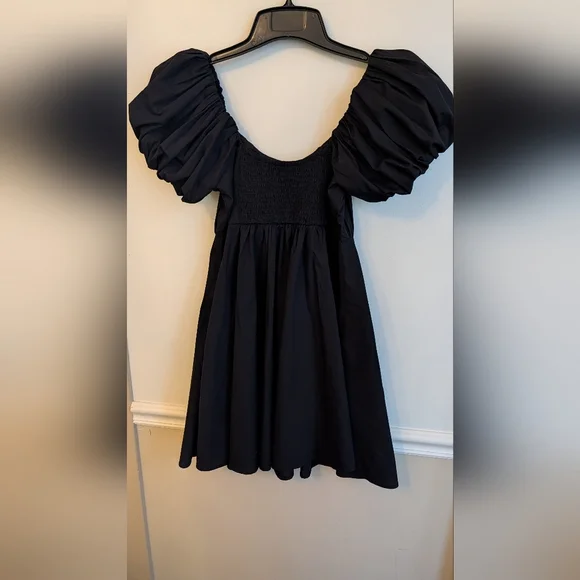 New Abercrombie And Fitch Black Puff Sleeve Mini Dress Size S Dark Cottagecore - Picture 3 of 6